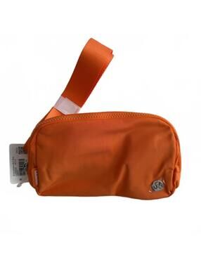 NWT Lululemon 1L Everywhere Belt Bag Orange Flash